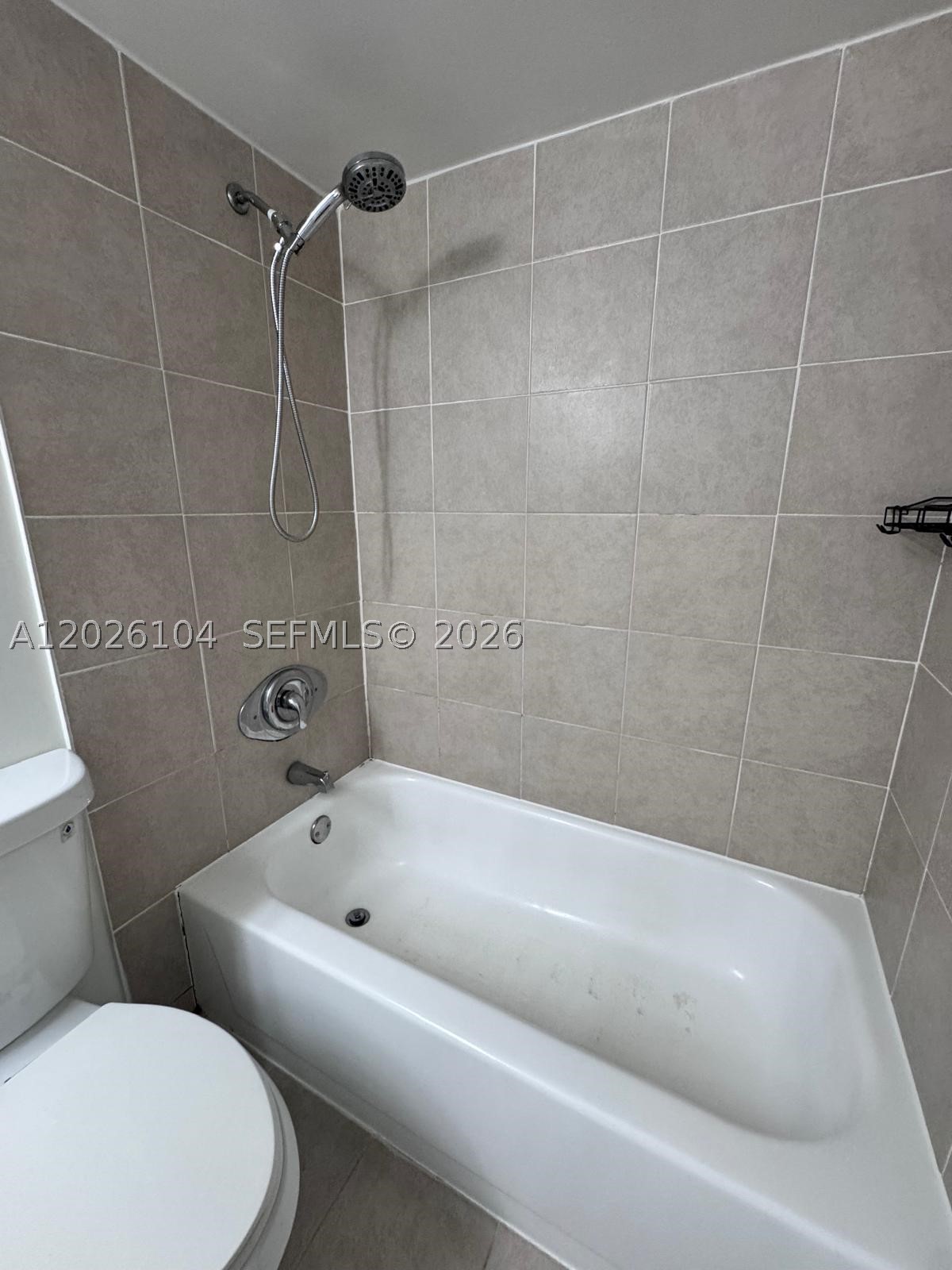8600 SW 212th St #308, Cutler Bay FL 33189