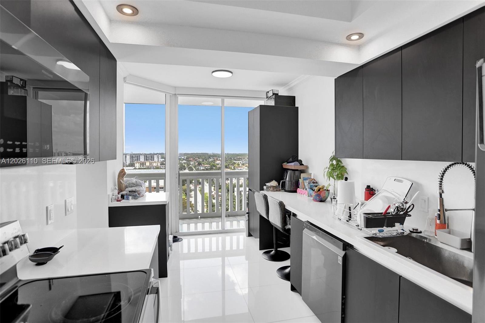2000 Island Blvd #1108, Aventura FL 33160