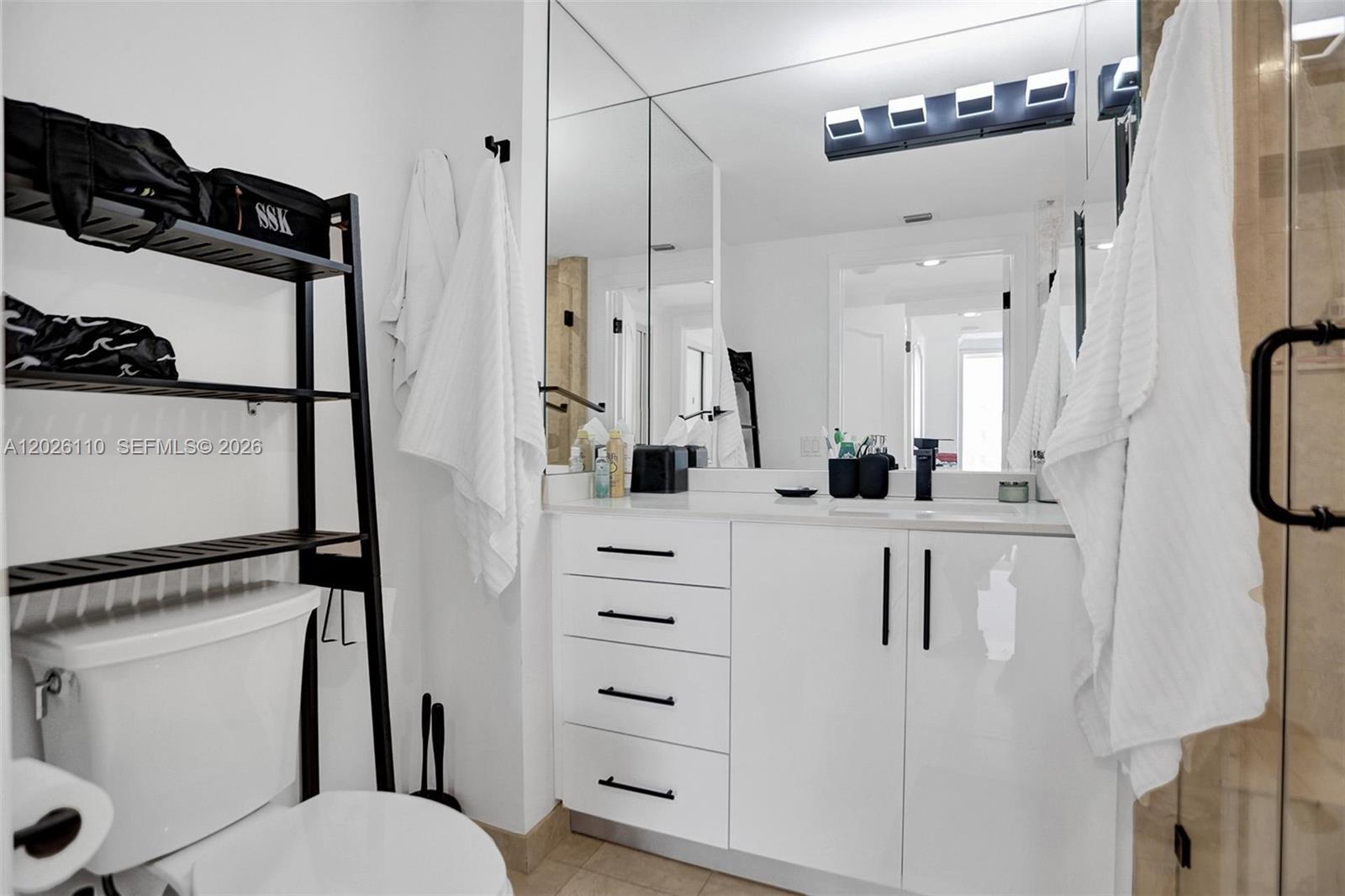 2000 Island Blvd #1108, Aventura FL 33160
