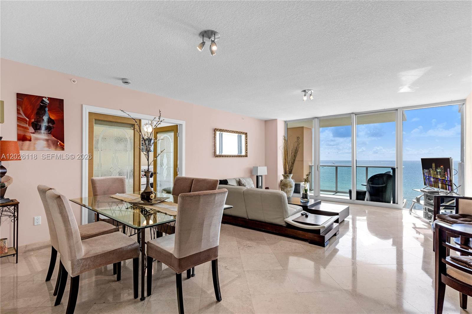 1455 Ocean Dr #1106, Miami Beach FL 33139