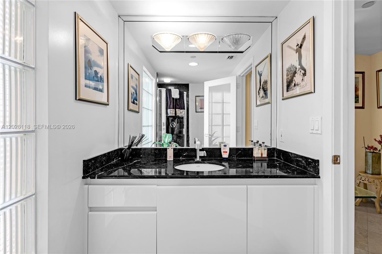 1455 Ocean Dr #1106, Miami Beach FL 33139