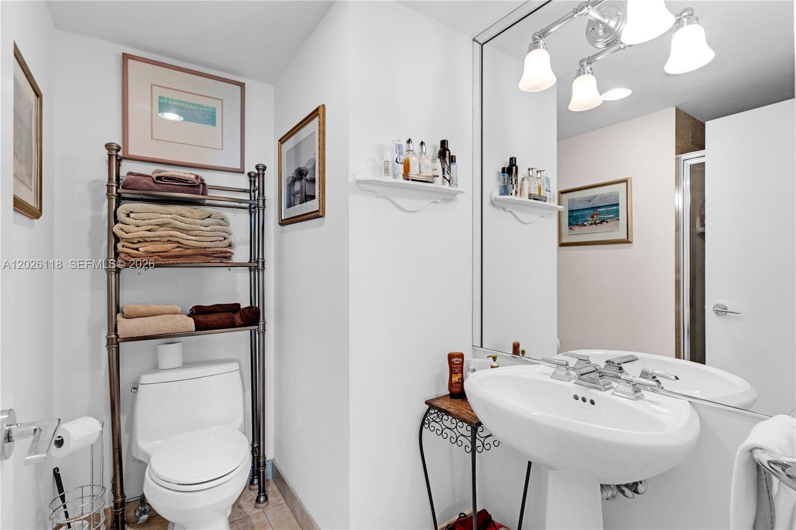 1455 Ocean Dr #1106, Miami Beach FL 33139