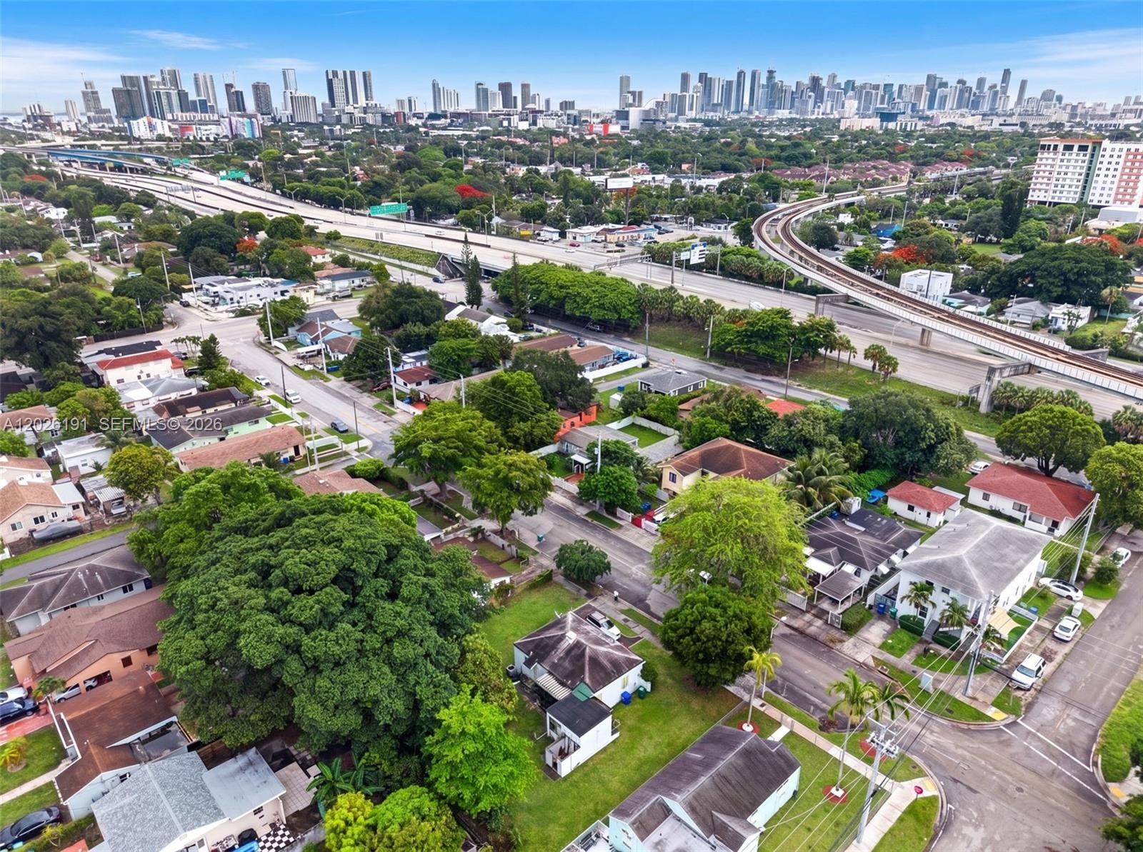 1279 NW 41st St, Miami FL 33142