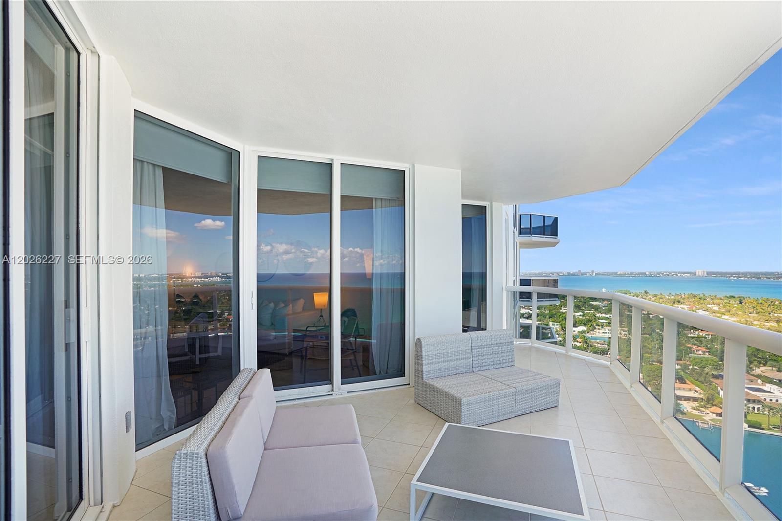 4779 Collins Ave #2908, Miami Beach FL 33140