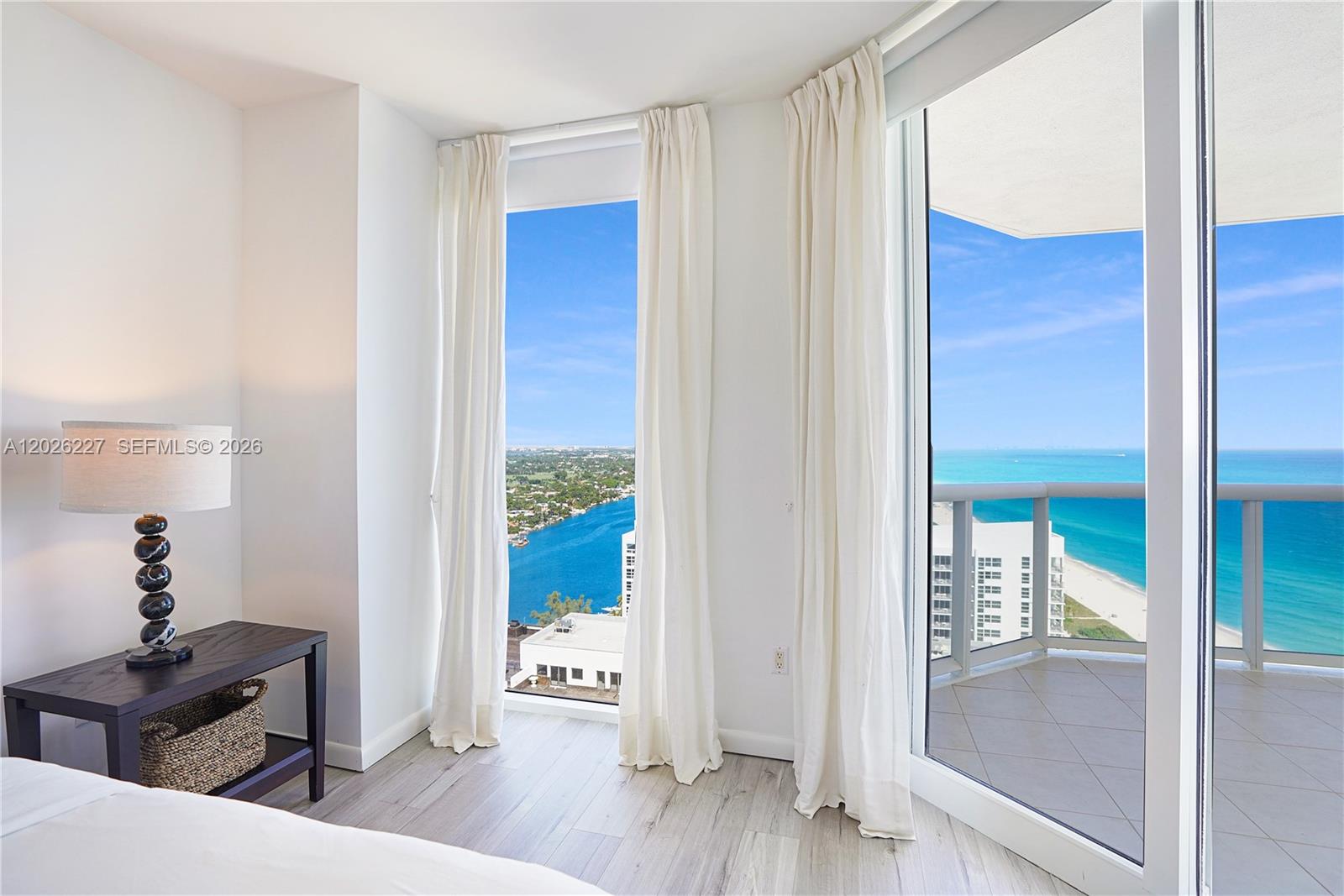 4779 Collins Ave #2908, Miami Beach FL 33140