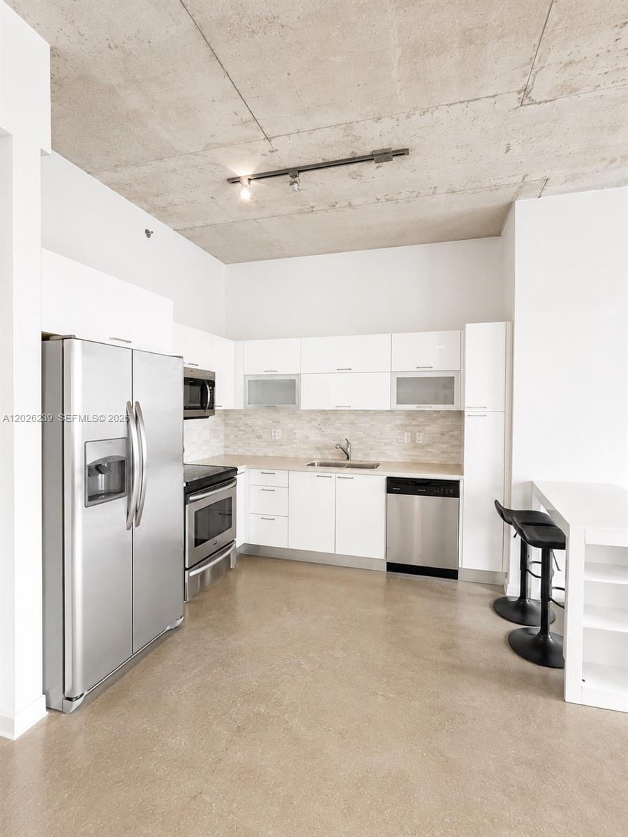 133 NE 2nd Ave #2311, Miami FL 33132