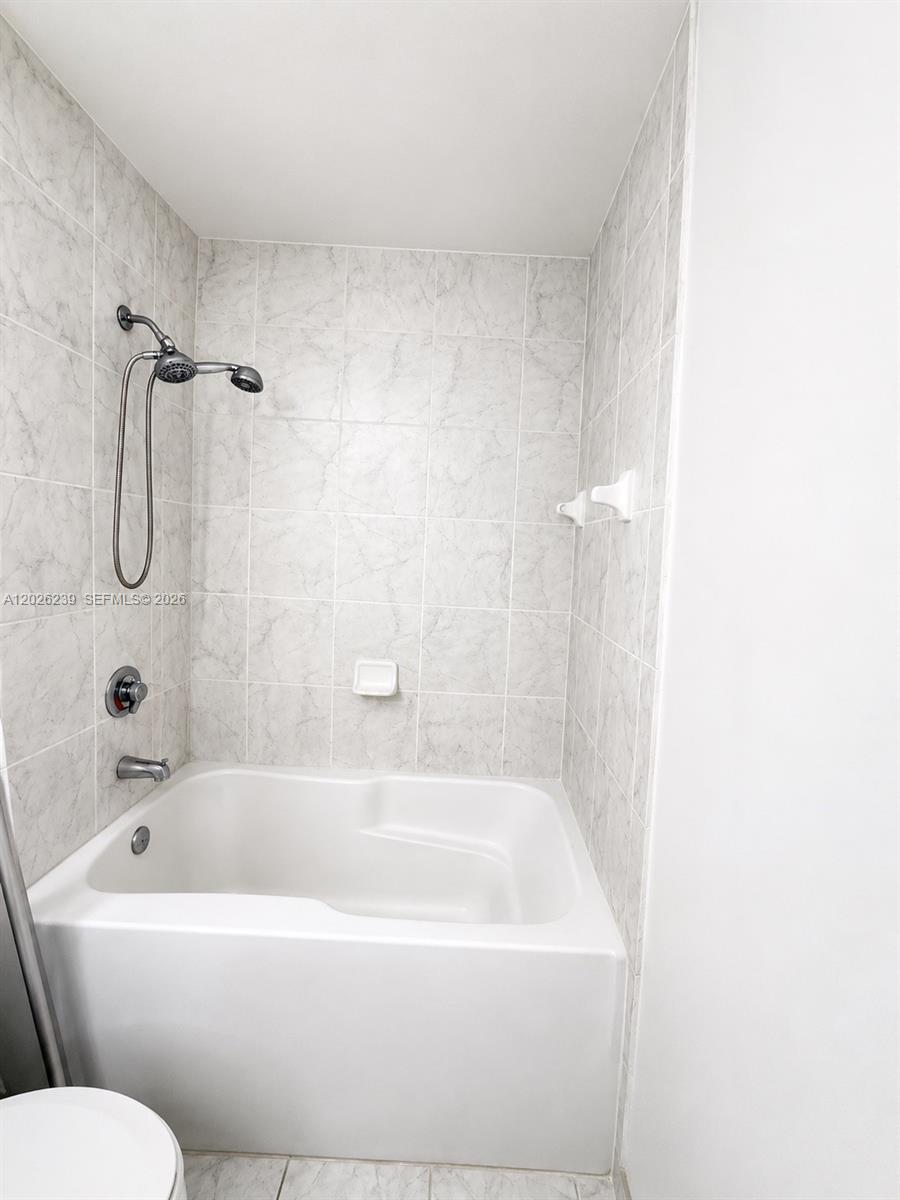 133 NE 2nd Ave #2311, Miami FL 33132