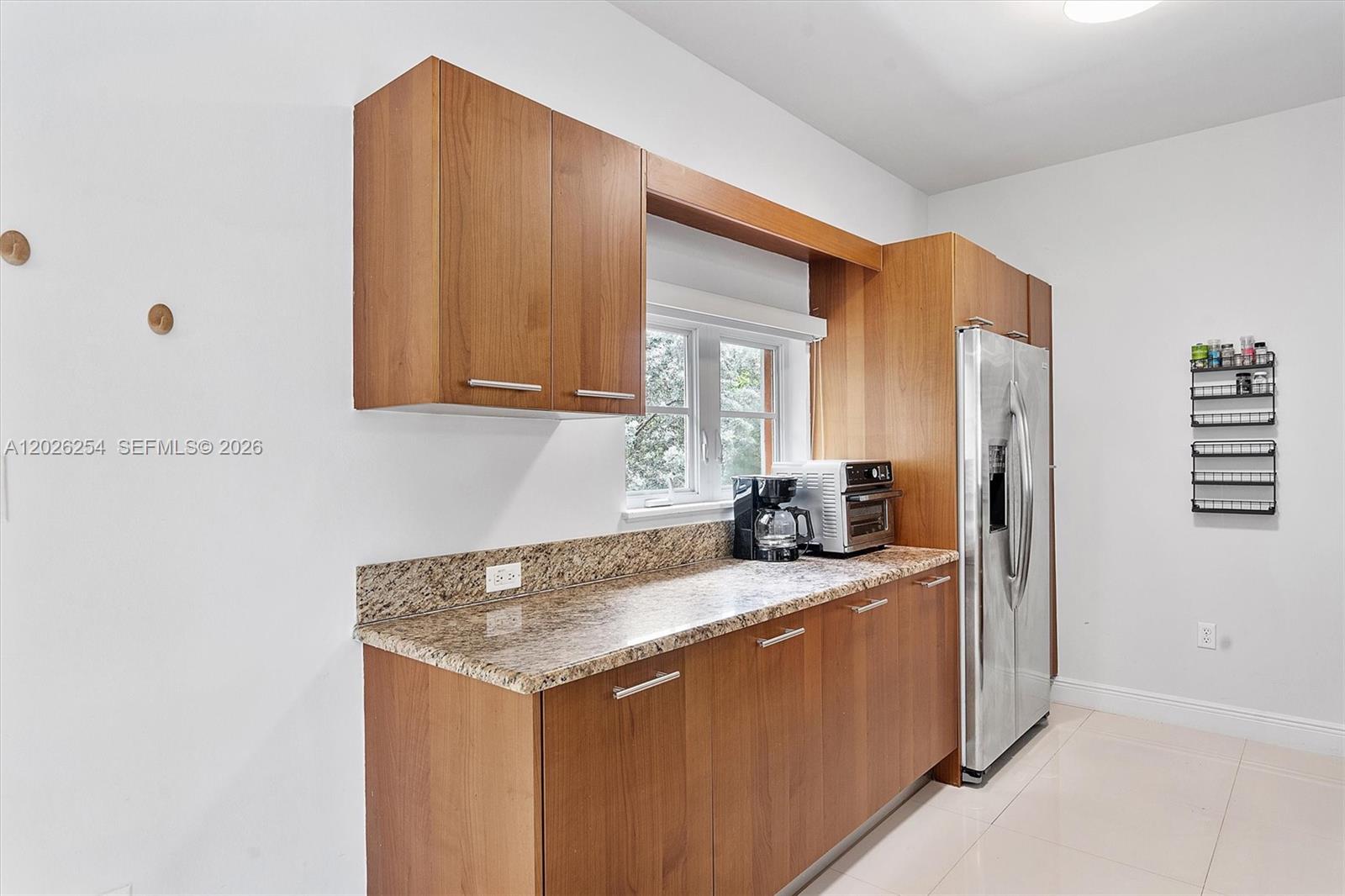 2704 NE 184th Ter, Aventura FL 33160