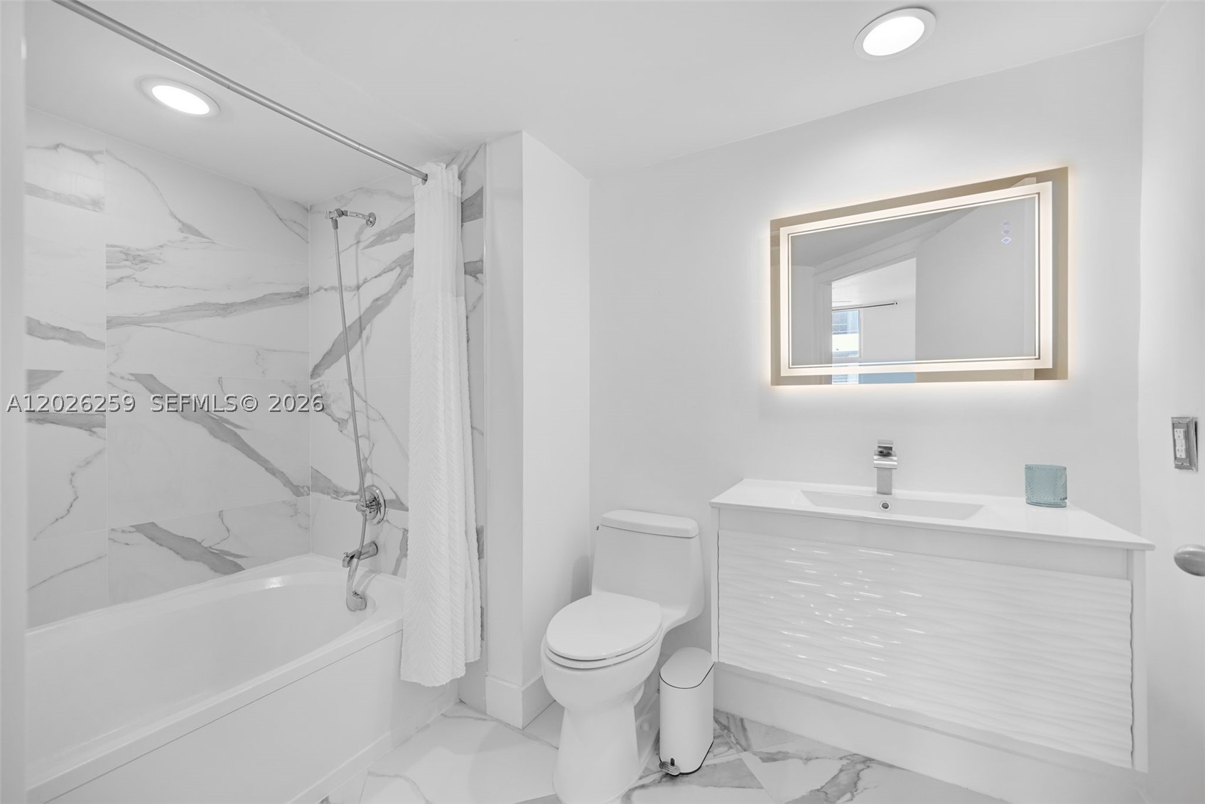 9201 Collins Ave #821, Surfside FL 33154
