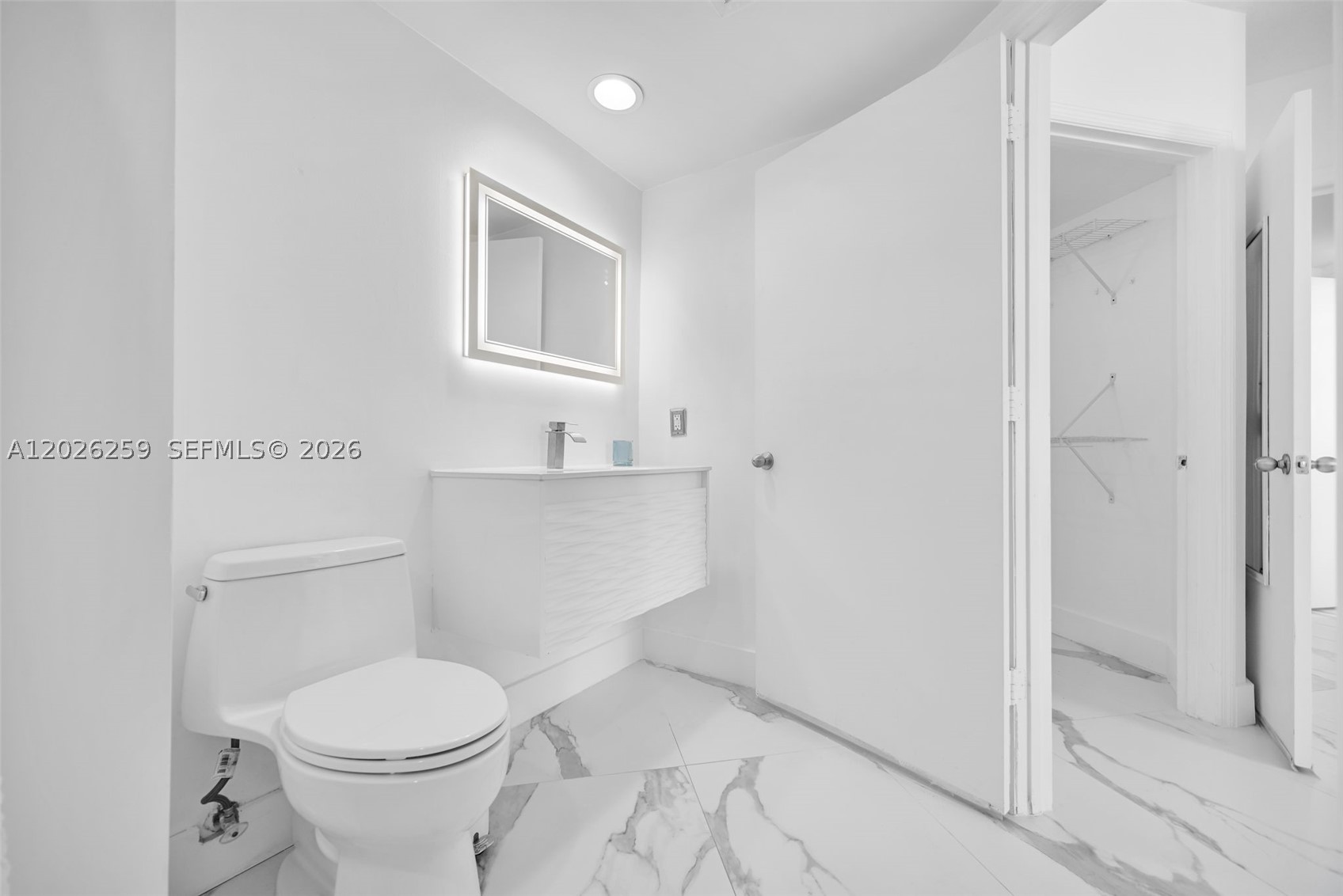 9201 Collins Ave #821, Surfside FL 33154