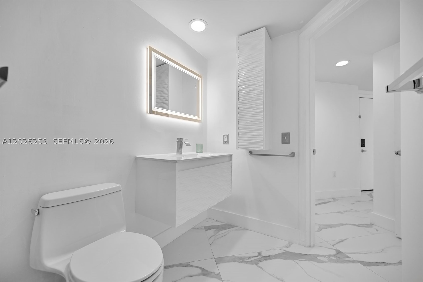 9201 Collins Ave #821, Surfside FL 33154