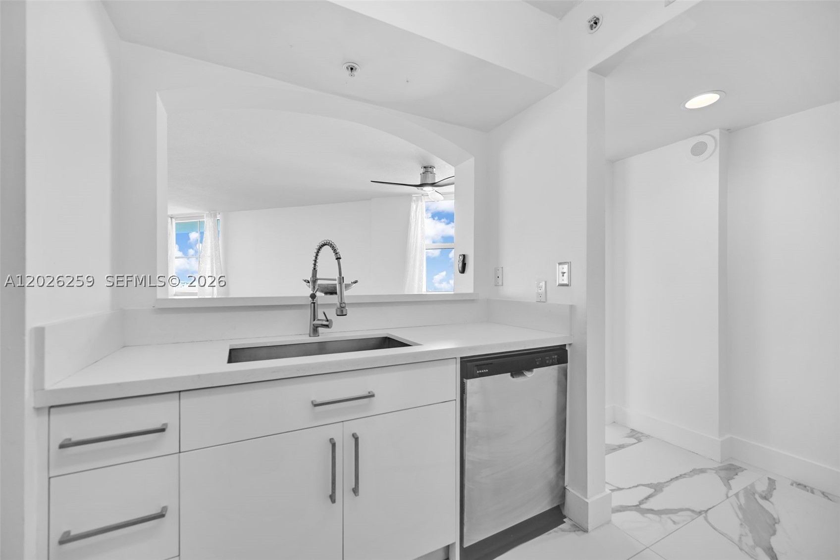9201 Collins Ave #821, Surfside FL 33154