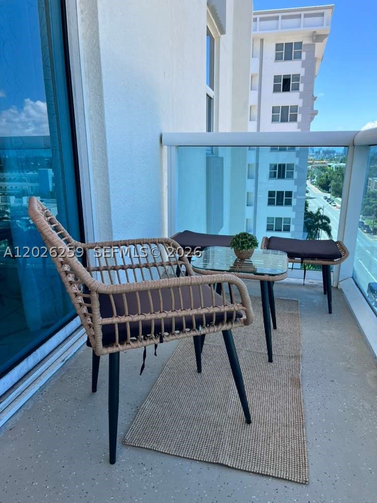 9201 Collins Ave #821, Surfside FL 33154