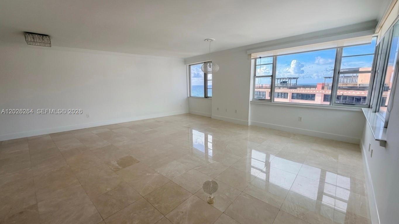 Miami Beach FL 33140 - A12026264