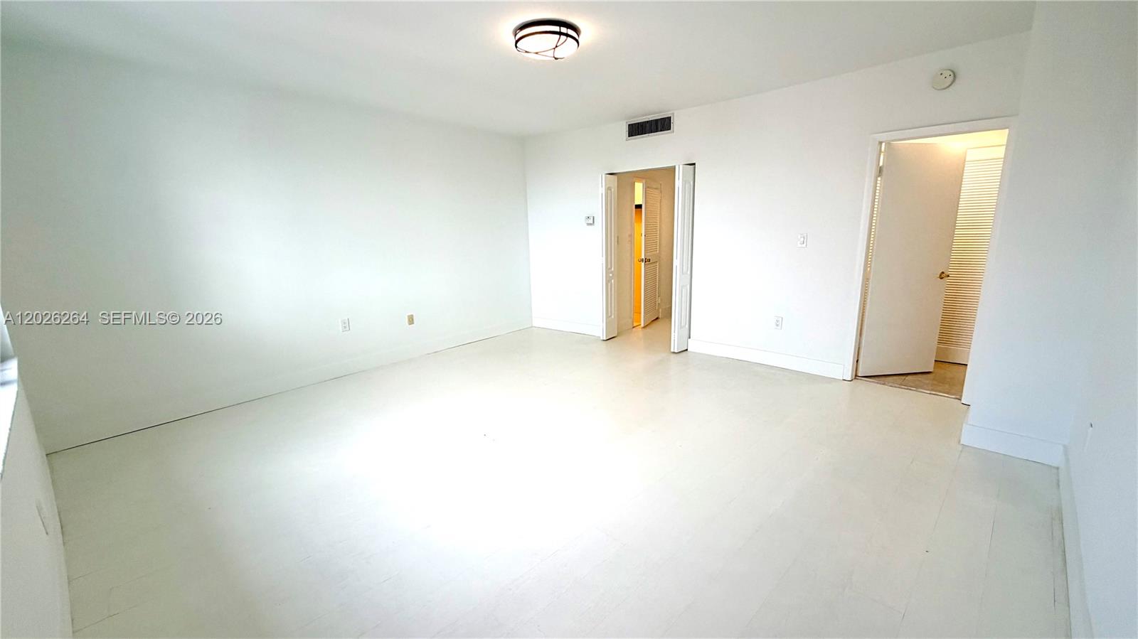 Miami Beach FL 33140 - A12026264