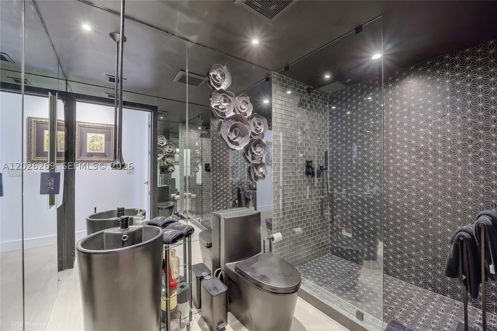 400 Alton Rd #1506, Miami Beach FL 33139