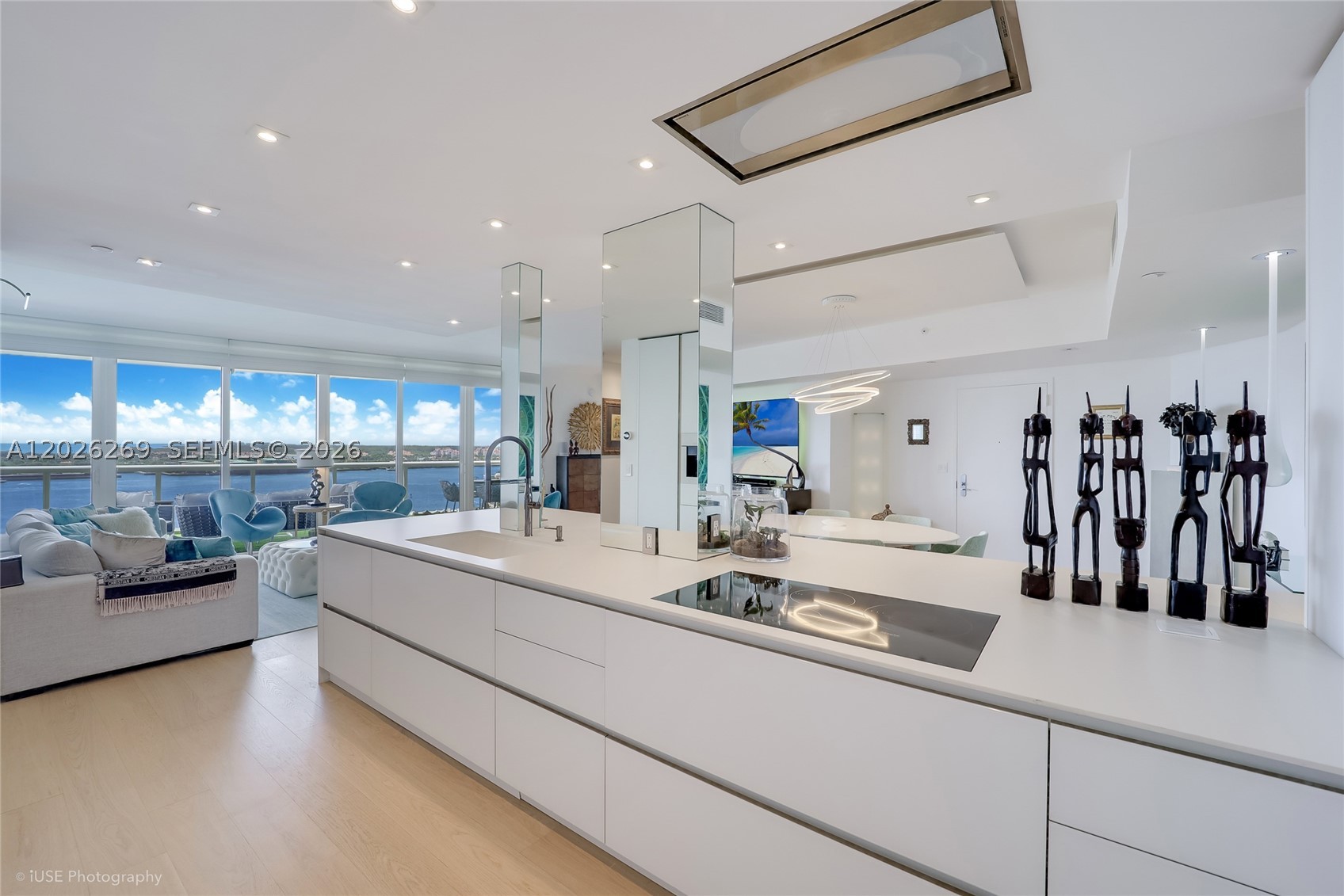 400 Alton Rd #1506, Miami Beach FL 33139