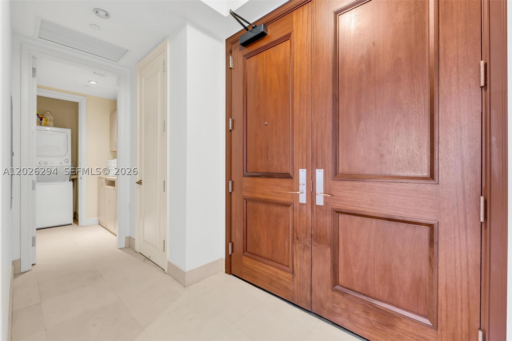 1425 Brickell Ave #51A, Miami FL 33131