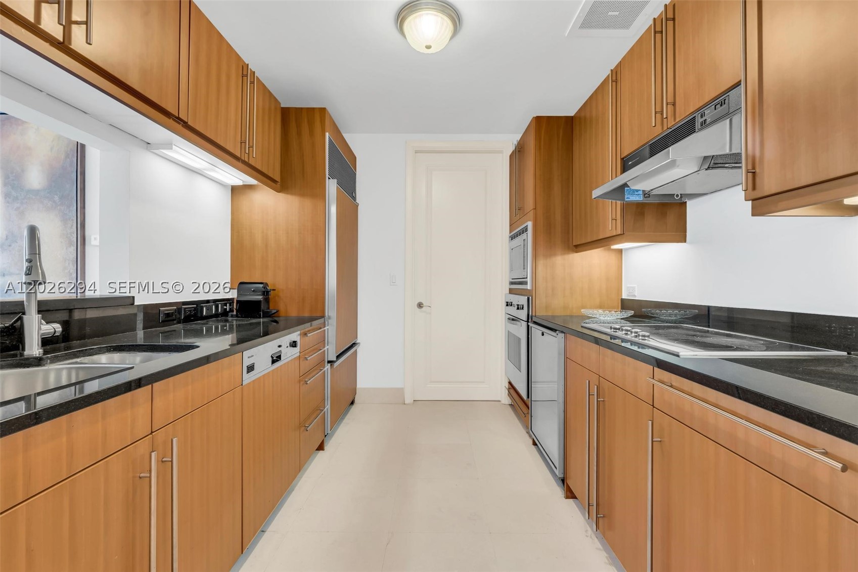 1425 Brickell Ave #51A, Miami FL 33131