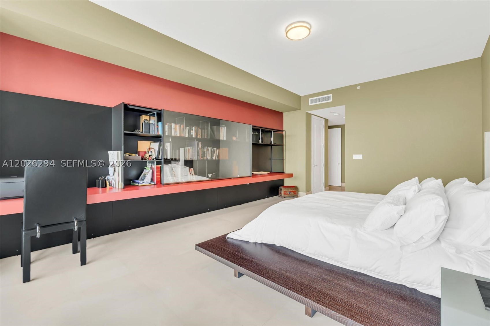 1425 Brickell Ave #51A, Miami FL 33131