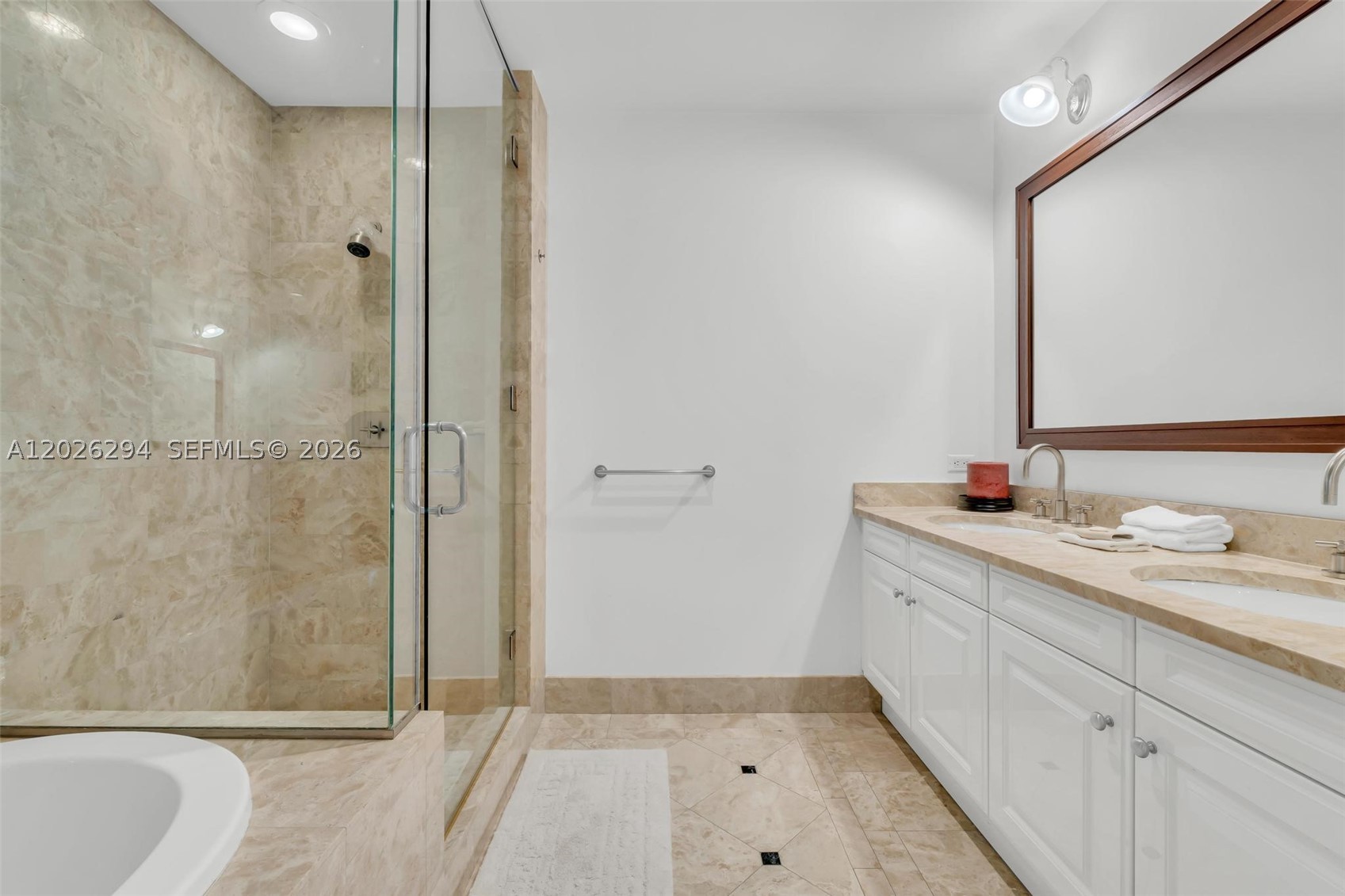 1425 Brickell Ave #51A, Miami FL 33131