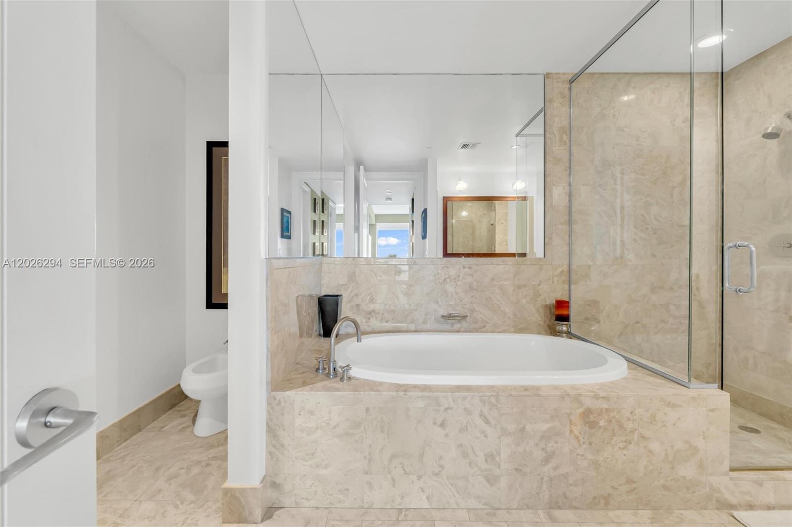 1425 Brickell Ave #51A, Miami FL 33131