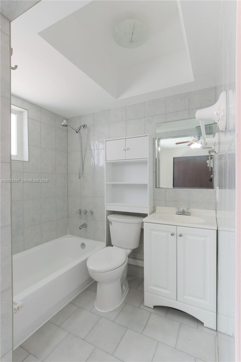601 SW 116th ct, Sweetwater FL 33174