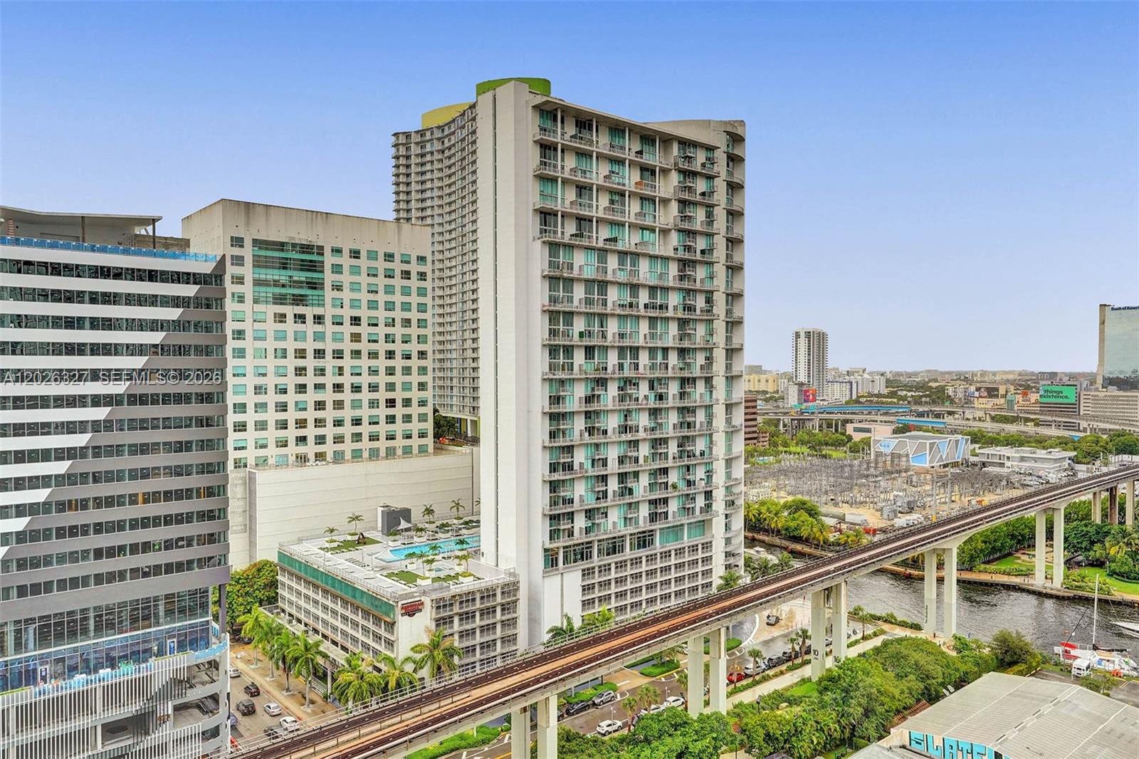 88 SW 7th St #1408, Miami FL 33130