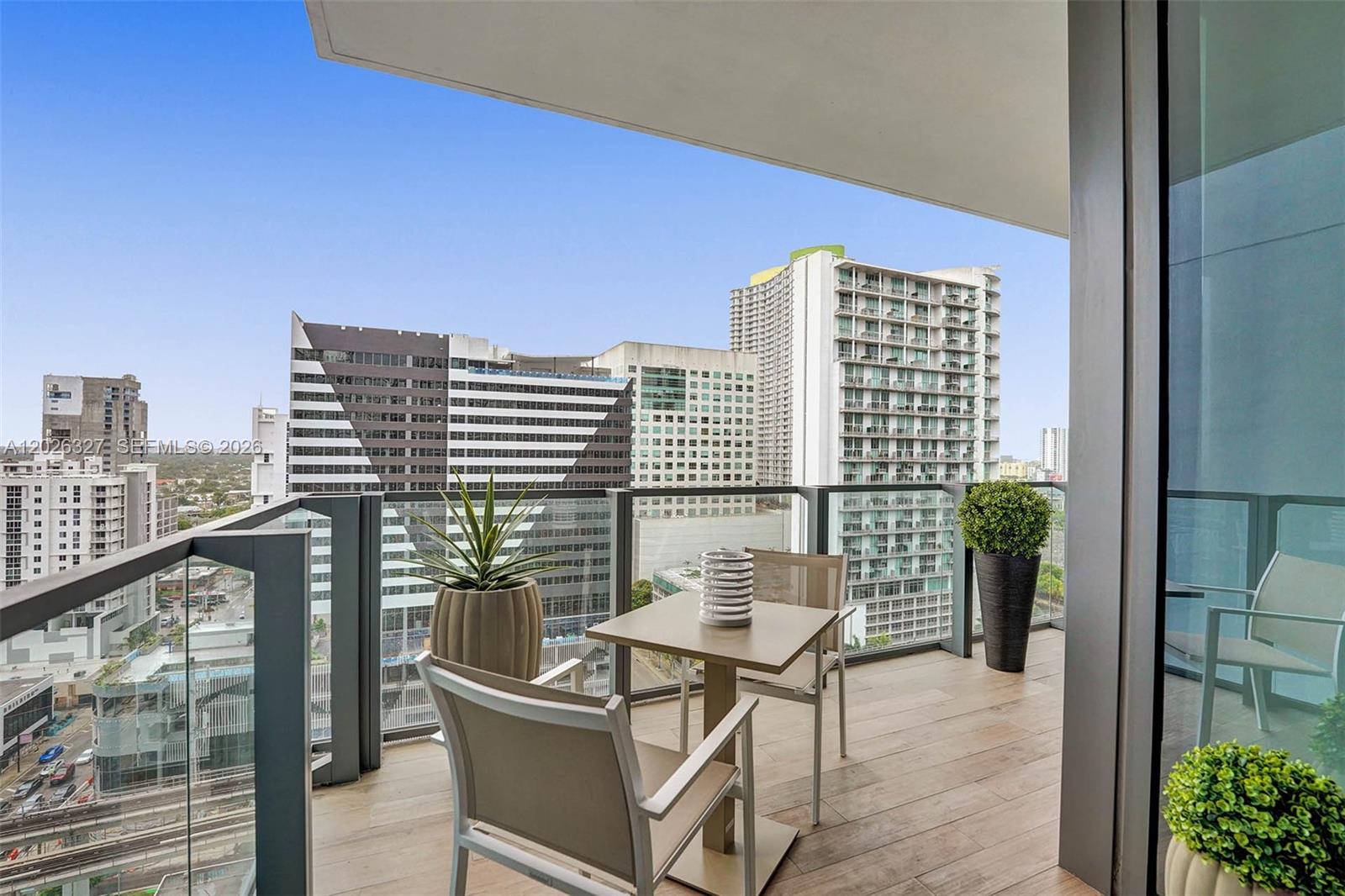88 SW 7th St #1408, Miami FL 33130