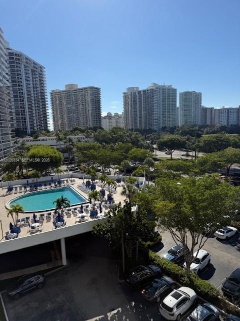 3701 N Country Club Dr #706, Aventura FL 33180