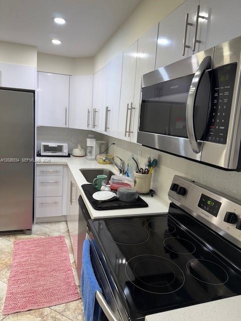 3701 N Country Club Dr #706, Aventura FL 33180