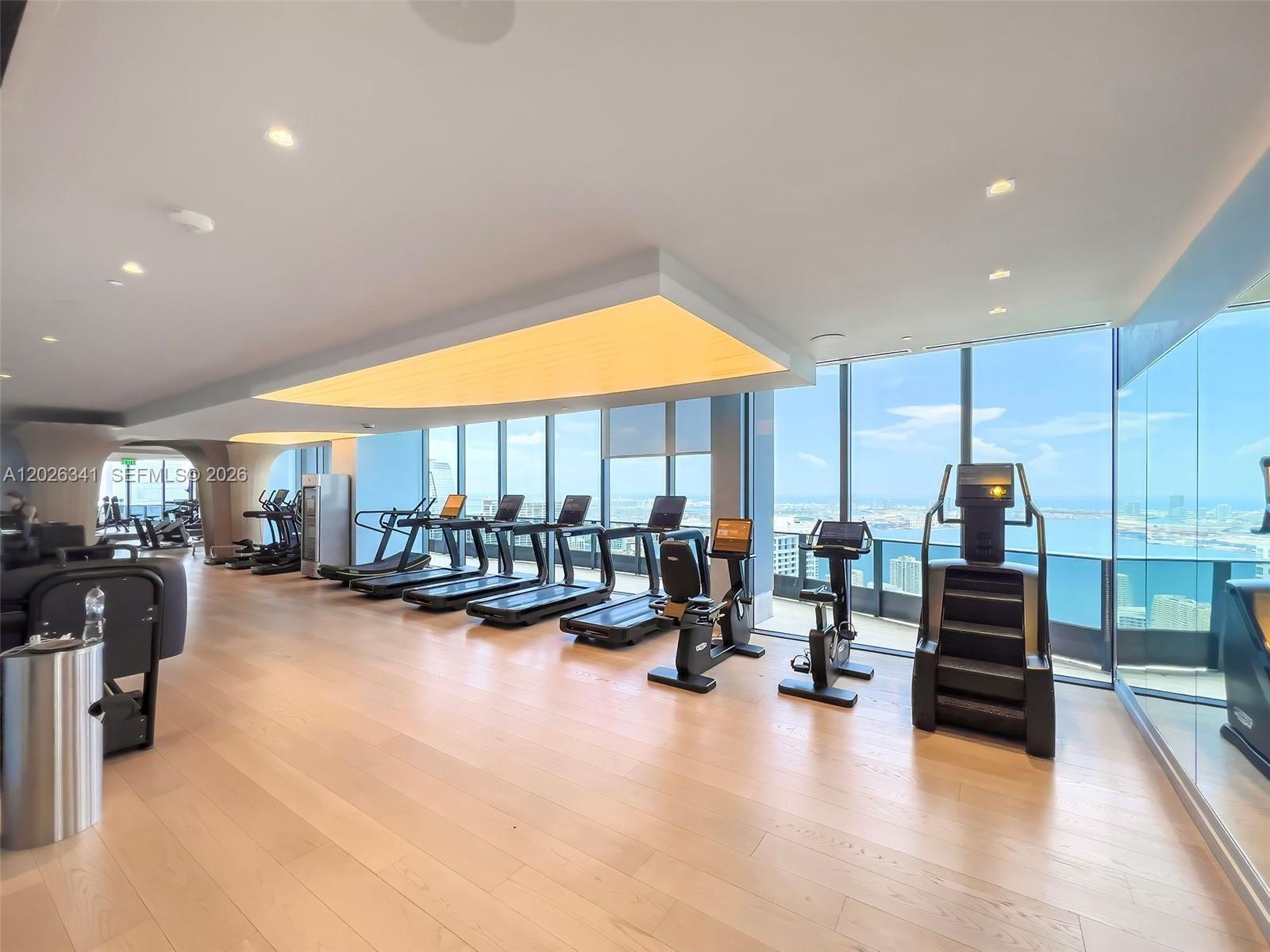 1000 Brickell Plz #2111, Miami FL 33131