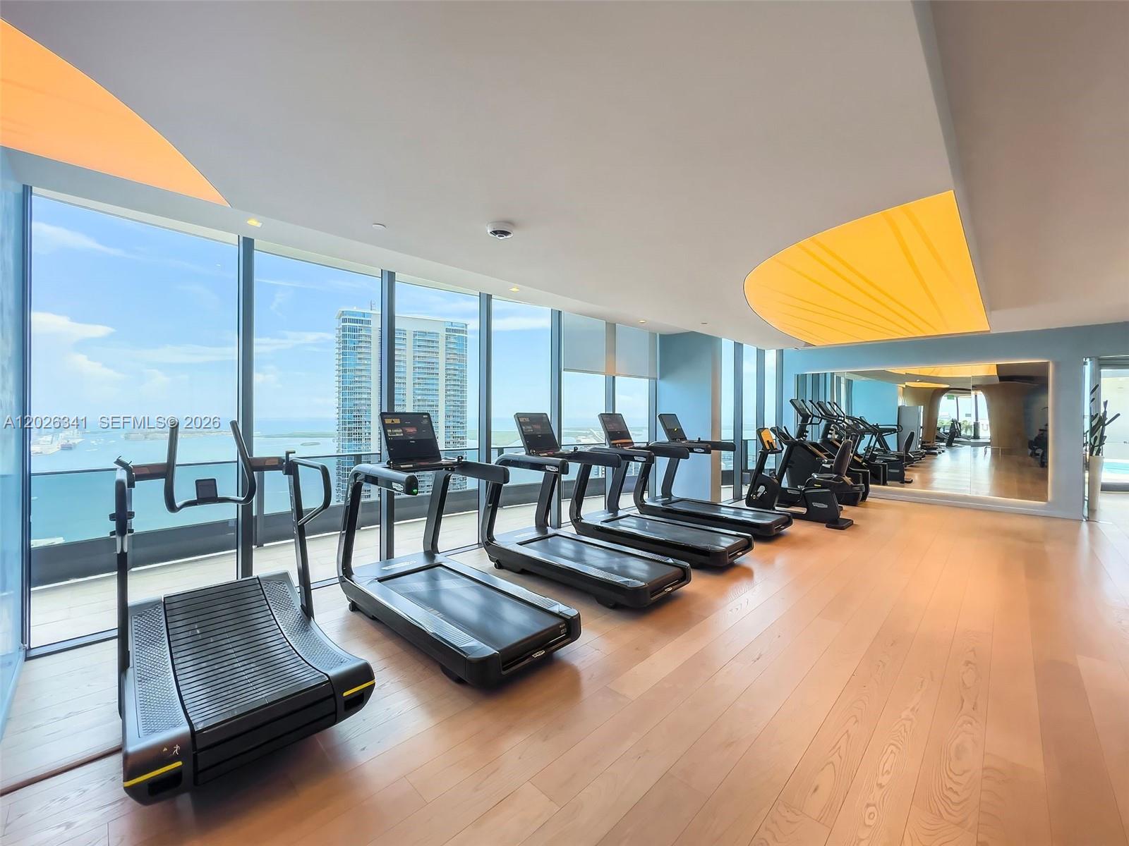 1000 Brickell Plz #2111, Miami FL 33131