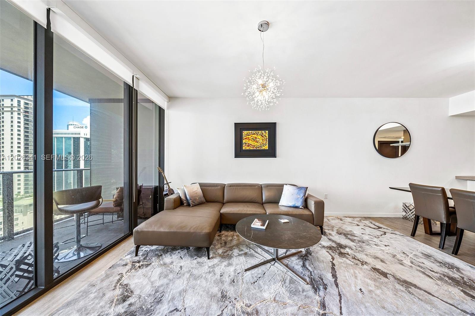1000 Brickell Plz #2111, Miami FL 33131