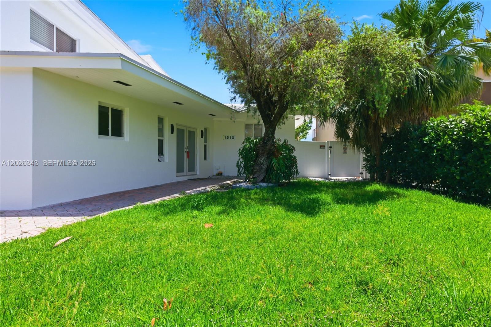 1510 S Treasure Dr #SINGLE, North Bay Village FL 33141