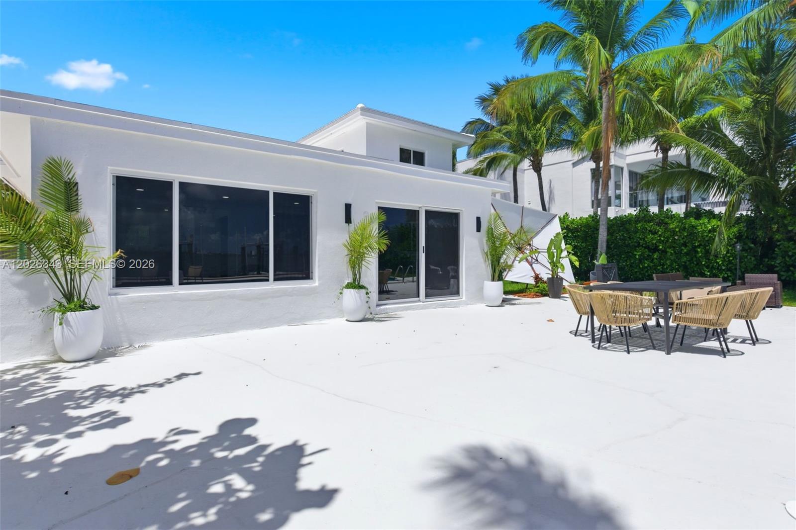 1510 S Treasure Dr #SINGLE, North Bay Village FL 33141