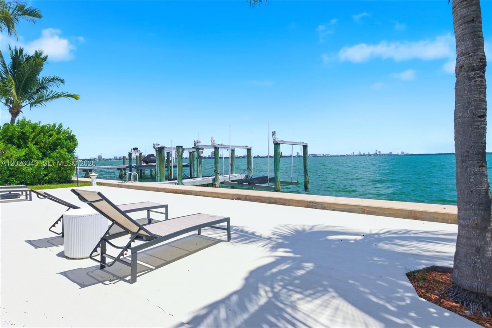 1510 S Treasure Dr #SINGLE, North Bay Village FL 33141