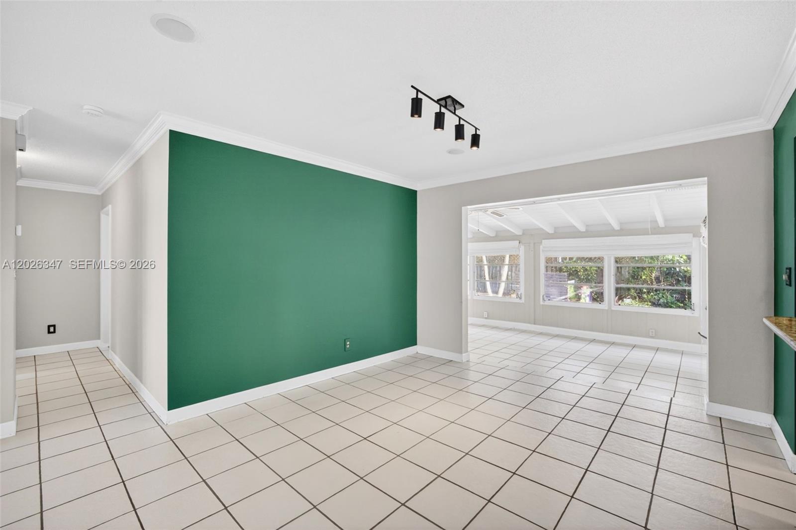 1640 NE 60th St, Fort Lauderdale FL 33334
