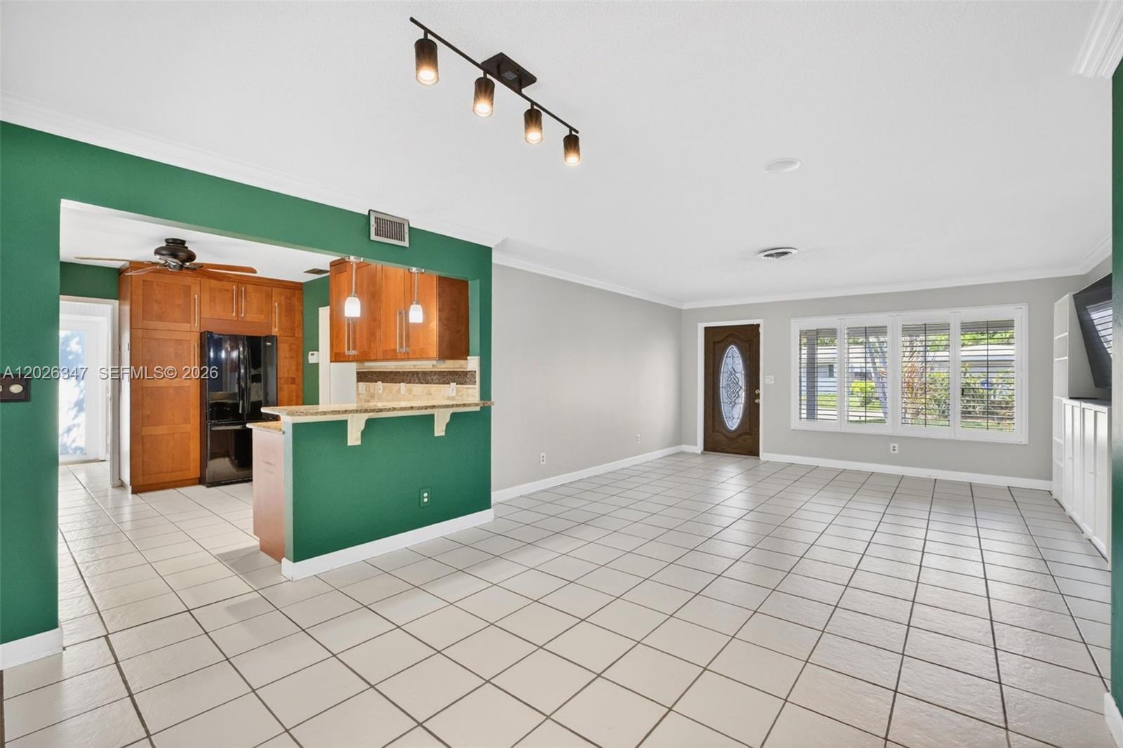 1640 NE 60th St, Fort Lauderdale FL 33334