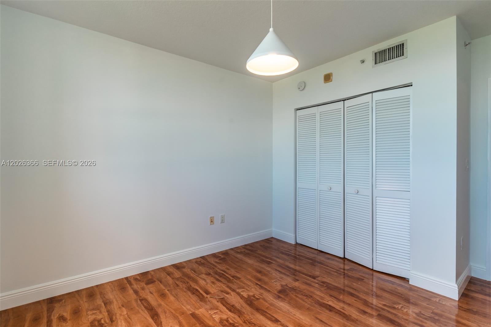 19501 W Country Club Dr #1603, Aventura FL 33180