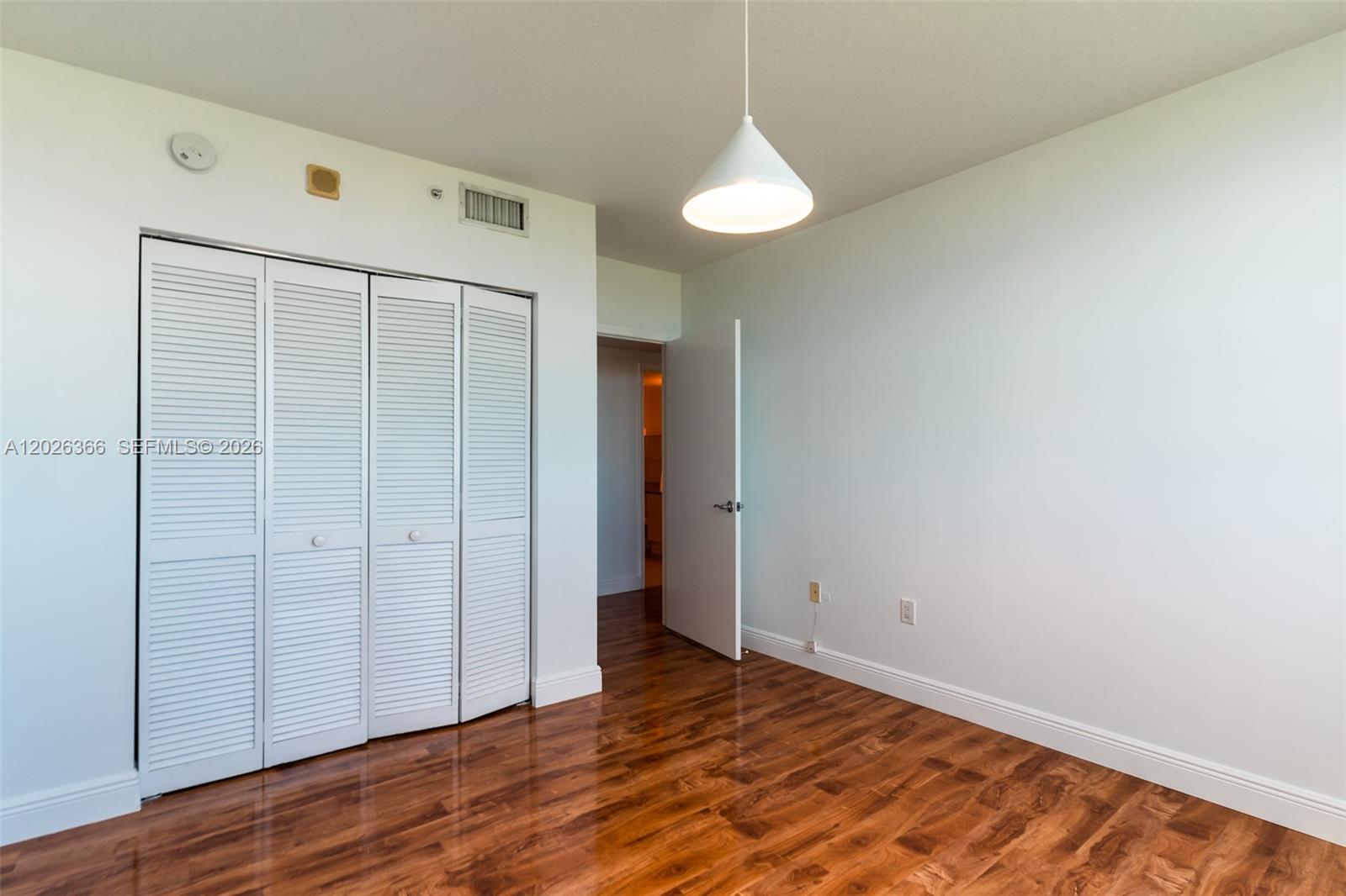 19501 W Country Club Dr #1603, Aventura FL 33180