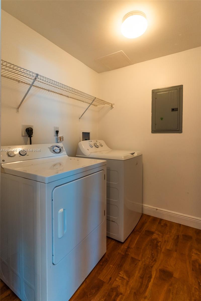 19501 W Country Club Dr #1603, Aventura FL 33180