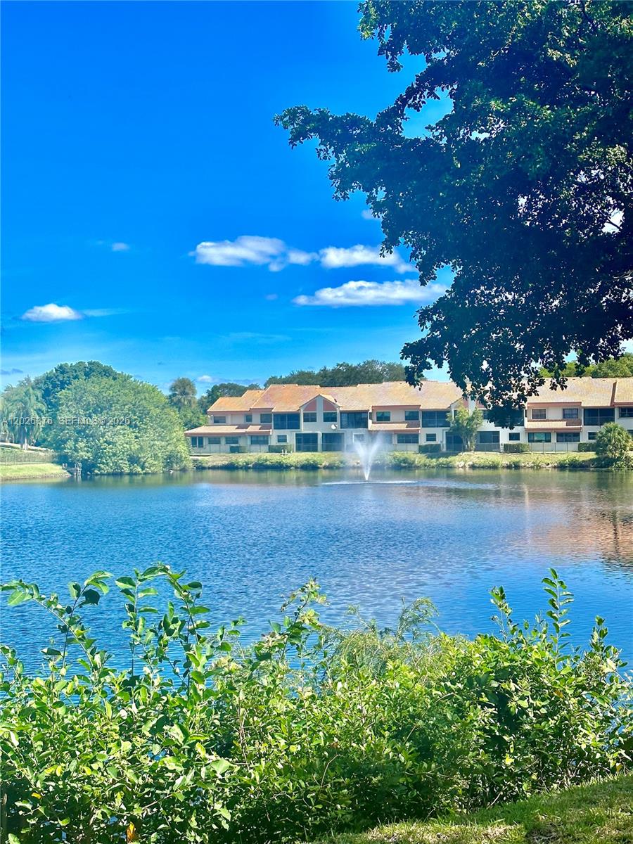3176 Arbor Ln #2506, Hollywood FL 33021