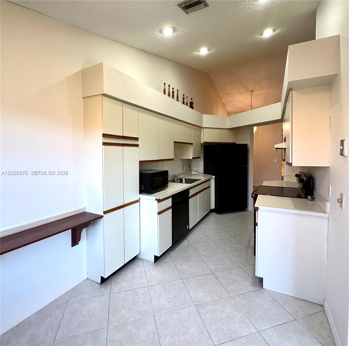 3176 Arbor Ln #2506, Hollywood FL 33021