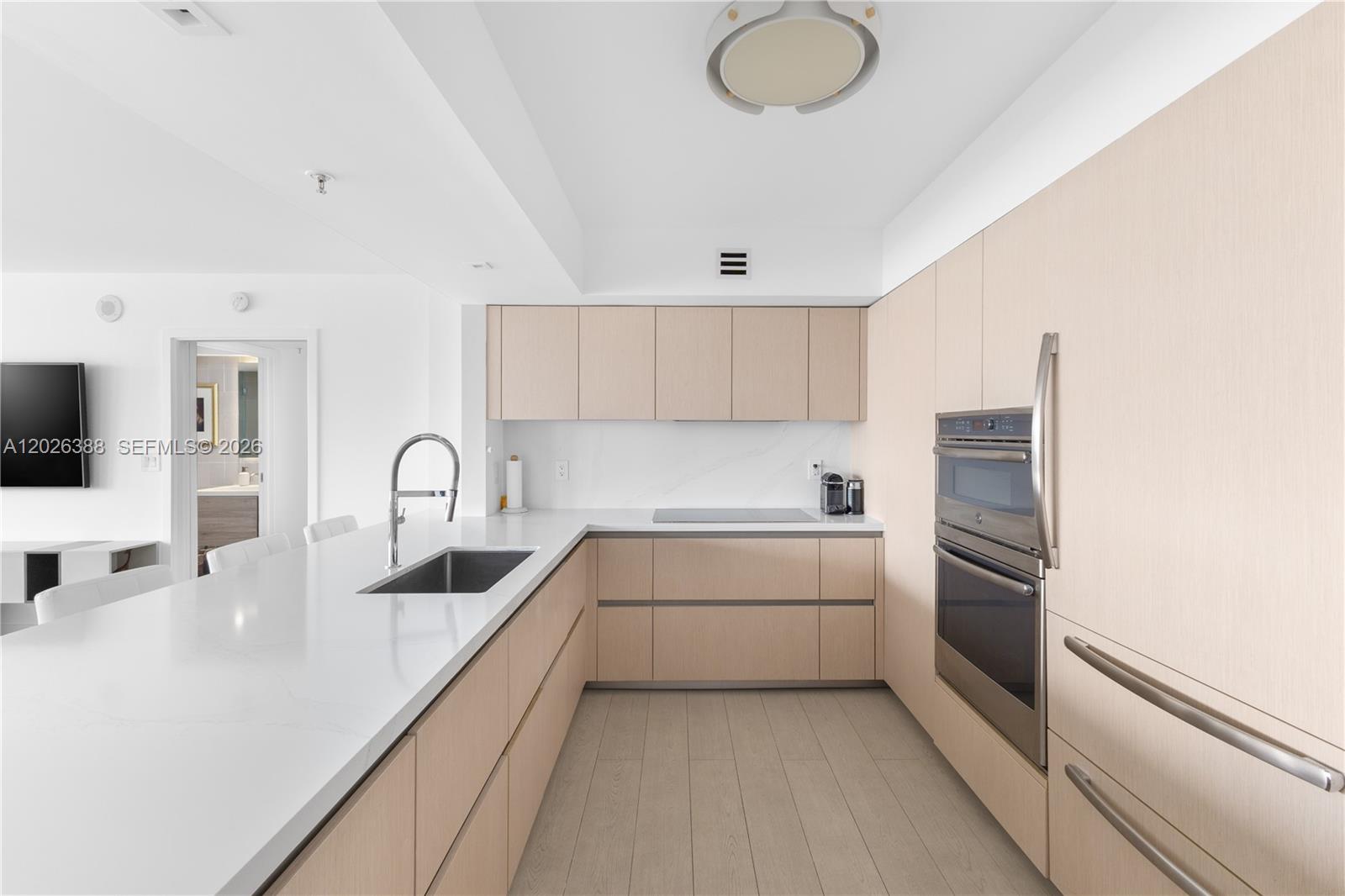 1800 Sunset Harbour #1612, Miami Beach FL 33139