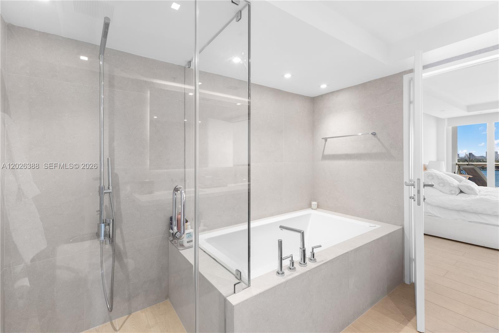 1800 Sunset Harbour #1612, Miami Beach FL 33139