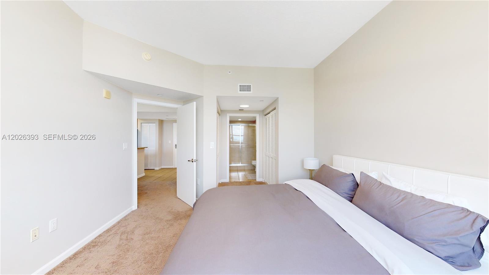 19501 W Country Club Dr #PH-10, Aventura FL 33180