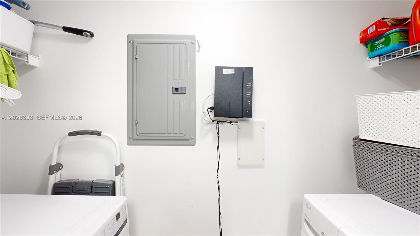 19501 W Country Club Dr #PH-10, Aventura FL 33180