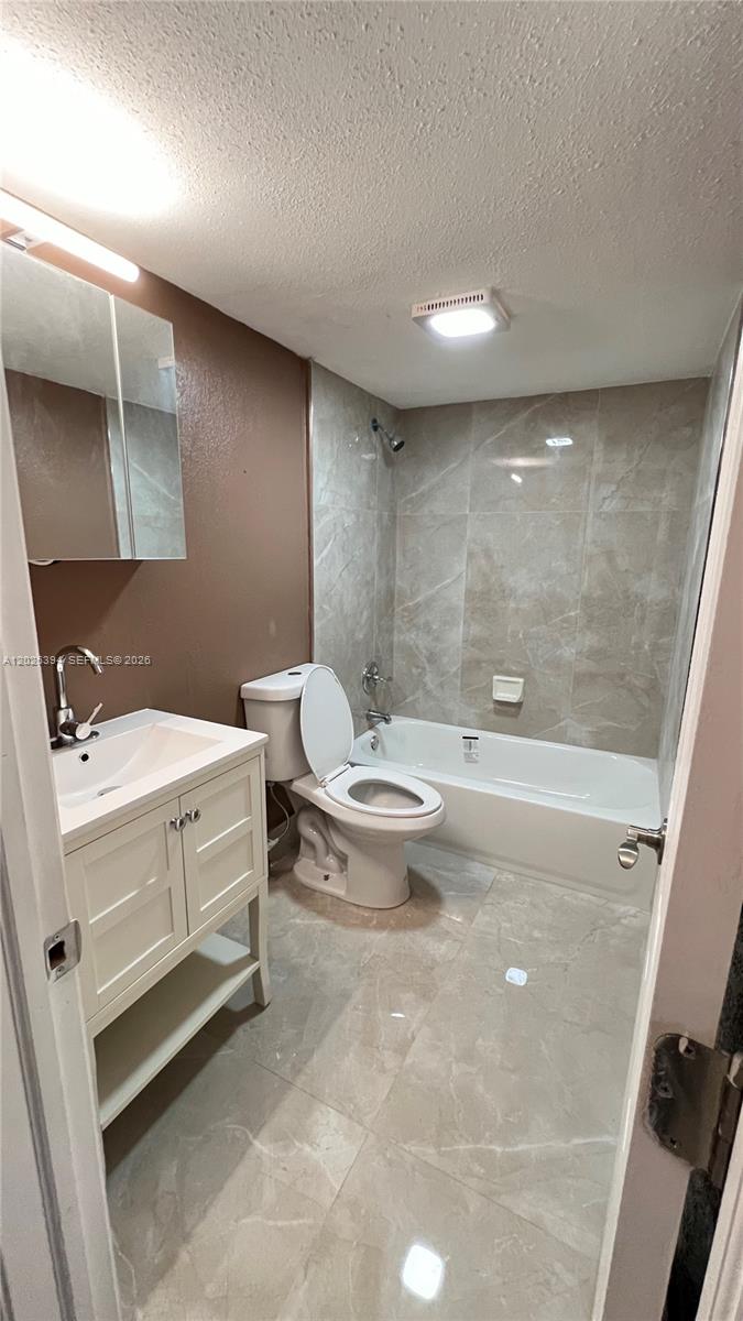 301 NW 177th St #126, Miami Gardens FL 33169