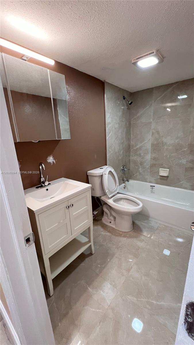 301 NW 177th St #126, Miami Gardens FL 33169